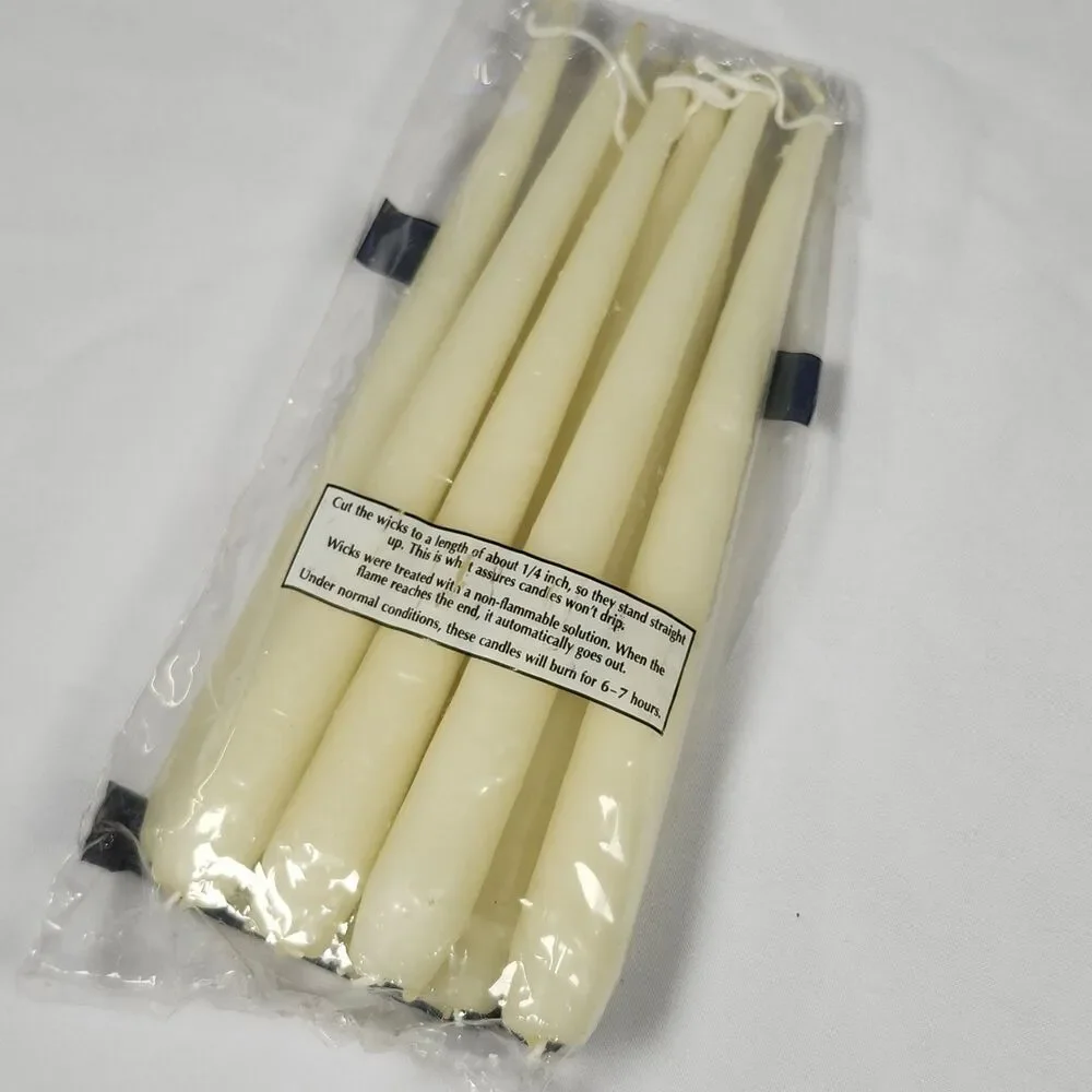 Trader Joe's‎ EIGHT CANDLES Dripless & Self-Extinguishing, Ivory Vintage